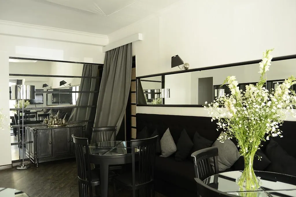 Opera Hotel Tbilisi 4*,